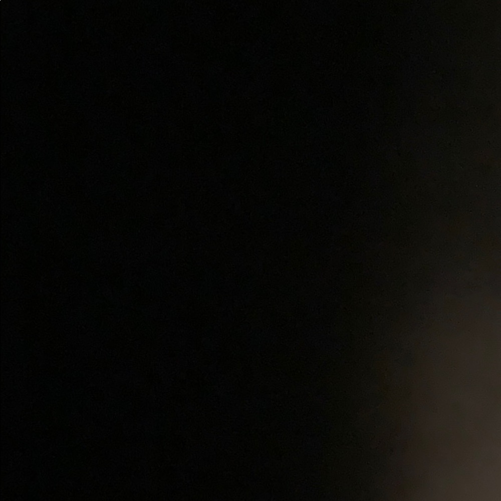 Meet your Posher, Mia